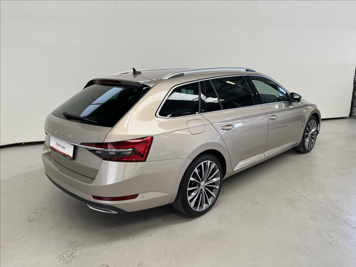 Škoda Superb Kombi 2,0 l 147 kw