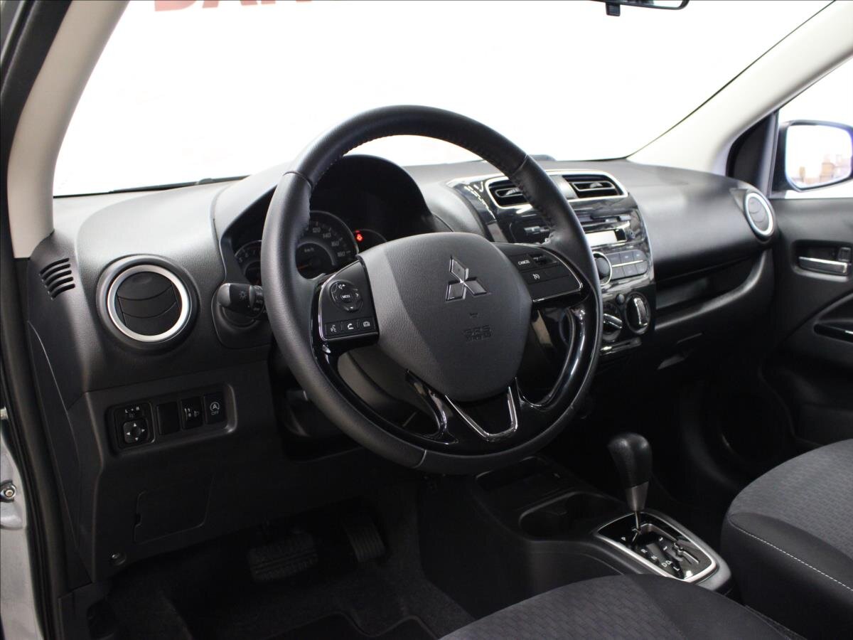 Mitsubishi Space Star Hatchback 1,2 l 59 kw