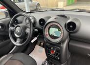 Mini Countryman 21
