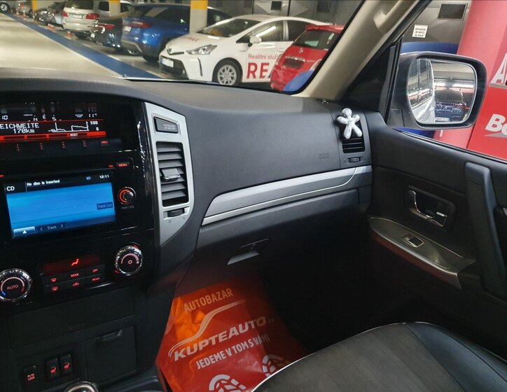 Mitsubishi Pajero Ostatní 3,2 l 147 kw
