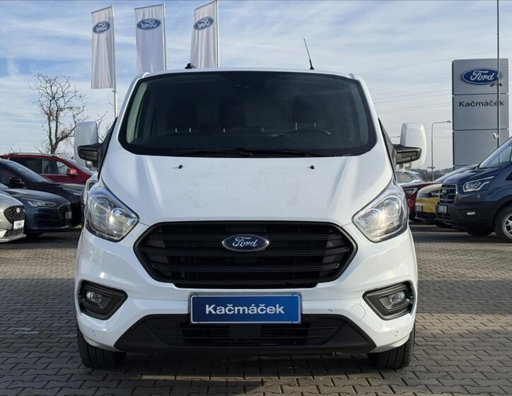 Ford Transit Custom 8
