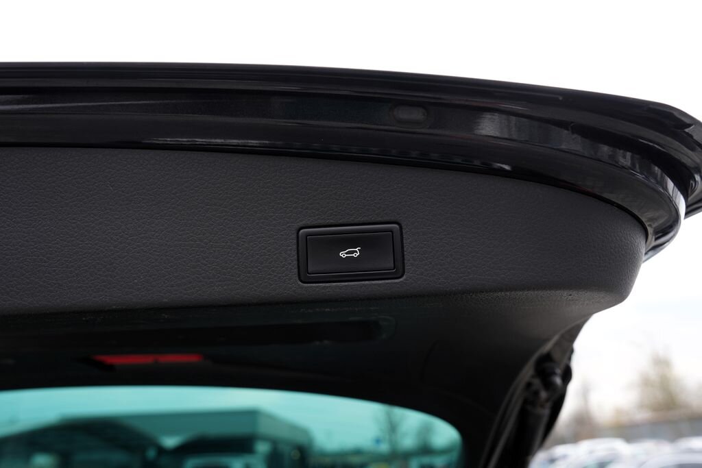 Volkswagen Touareg SUV / Terénní 3,0 l 176 kw