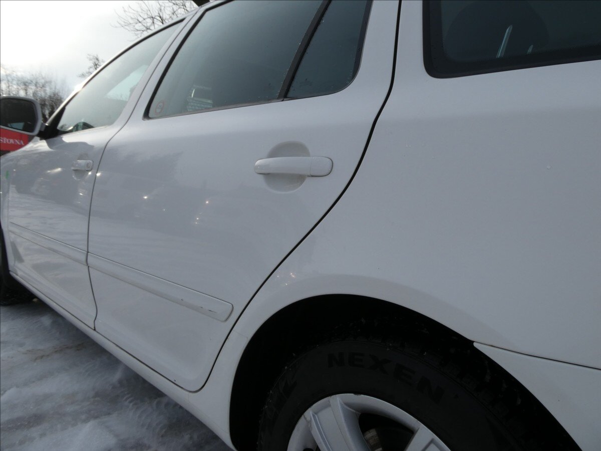 Škoda Octavia Kombi 1,6 l 77 kw