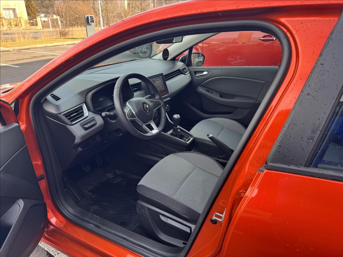 Renault Clio Hatchback 999,0 67 kw