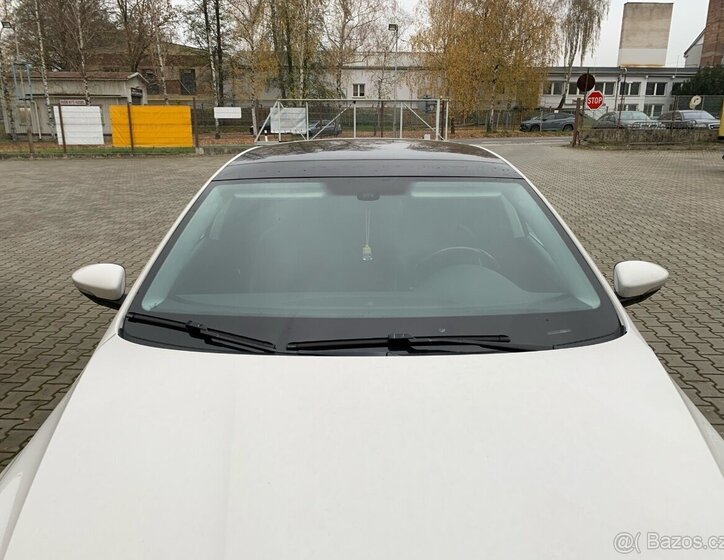 Volkswagen Passat CC Sedan / Limuzína 0,0 125 kw