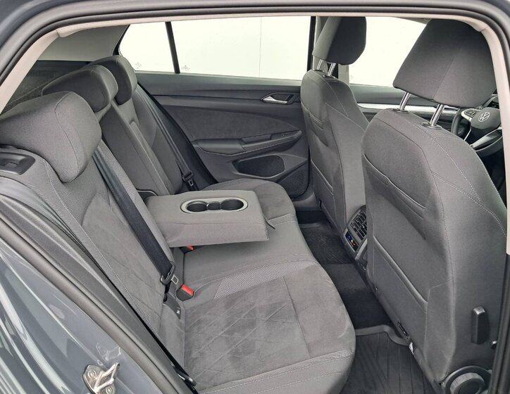 Volkswagen Golf Hatchback 999,0 81 kw