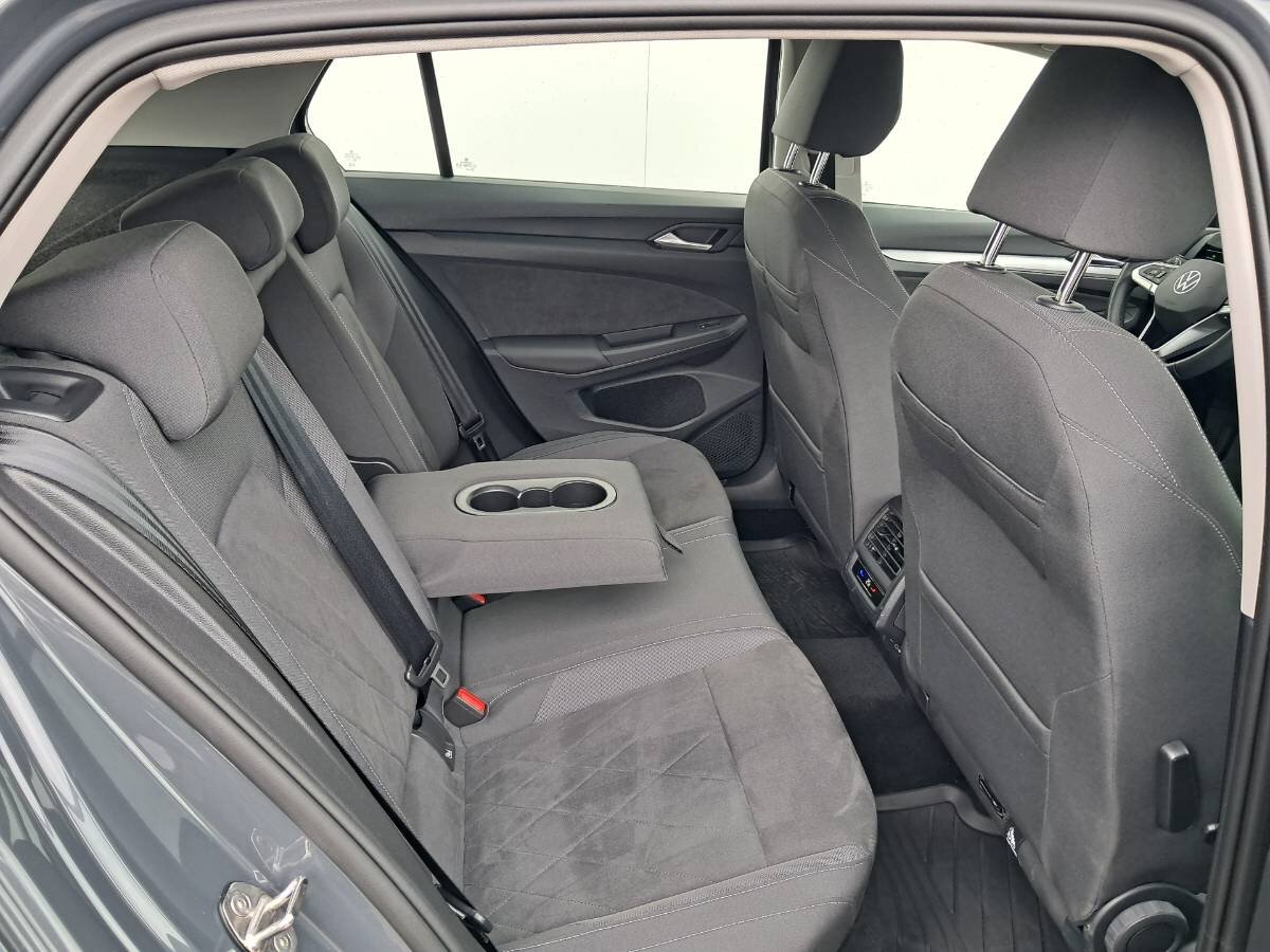 Volkswagen Golf Hatchback 999,0 81 kw