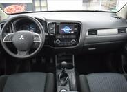 Mitsubishi Outlander 13