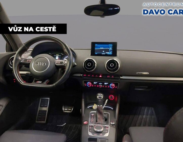 Audi S3 Sedan / Limuzína 2,0 l 221 kw
