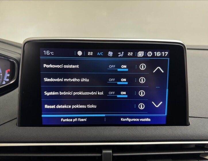 Peugeot 5008 SUV / Terénní 2,0 l 133 kw