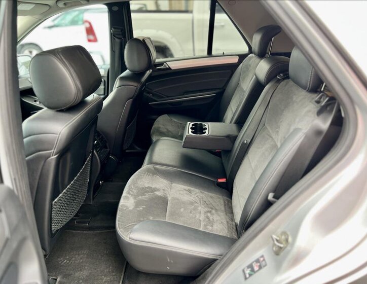 Mercedes-Benz Třídy M SUV 3,0 l 165 kw