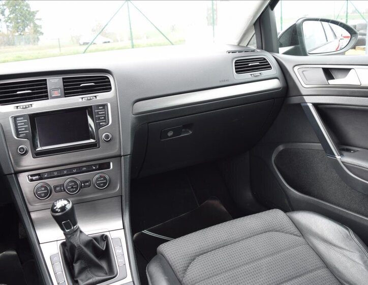 Volkswagen Golf Kombi 1,4 l 90 kw