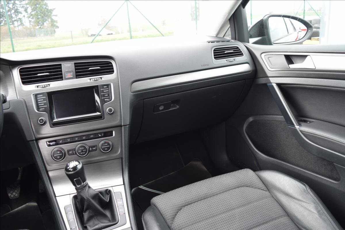 Volkswagen Golf Kombi 1,4 l 90 kw