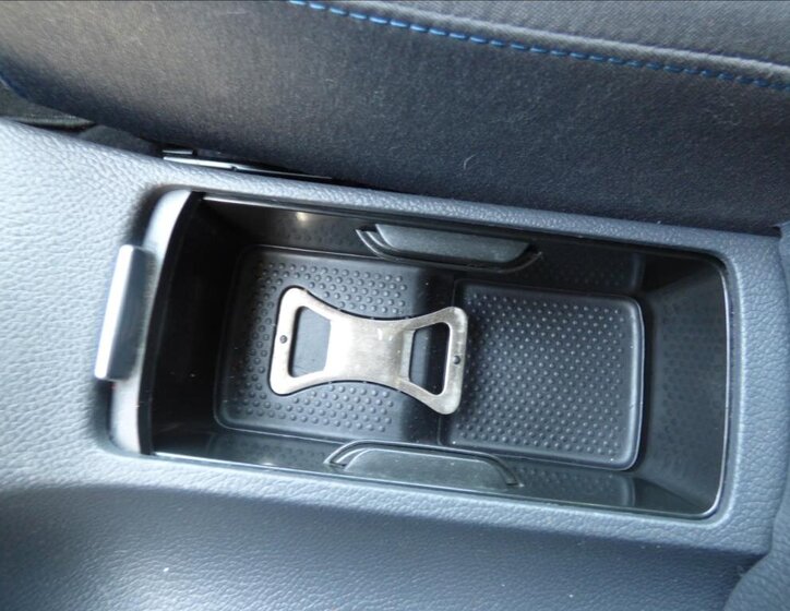 Volkswagen Golf Hatchback 1,6 l 75 kw