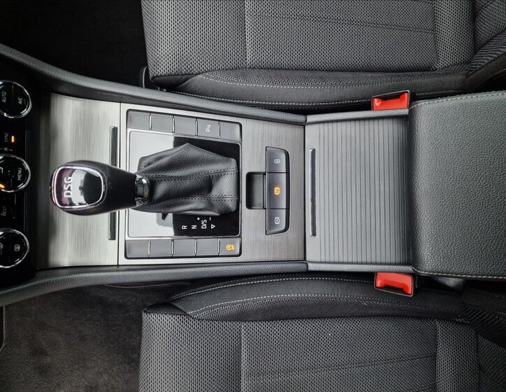 Škoda Superb Kombi 1,5 l 110 kw