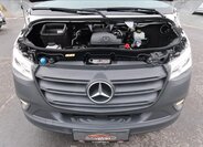 Mercedes-Benz Sprinter 18