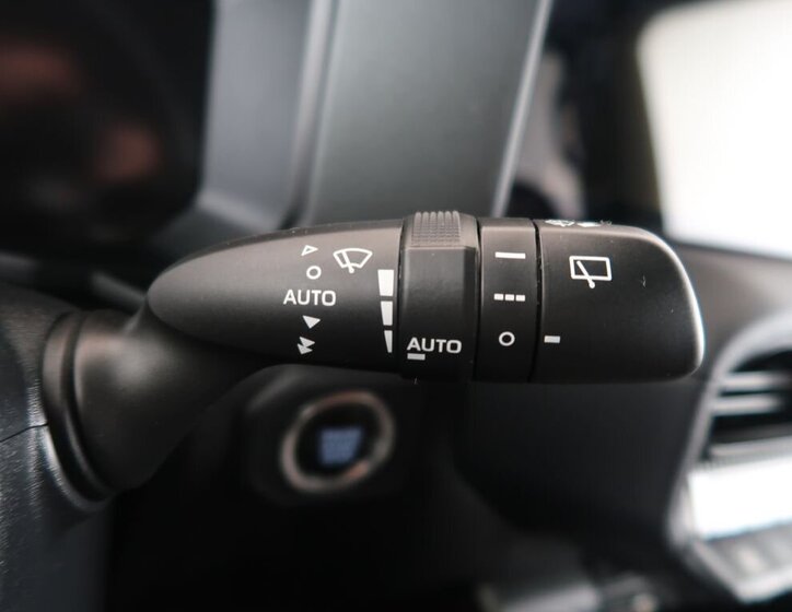 Toyota Land Cruiser SUV / Terénní 2,8 l 151 kw