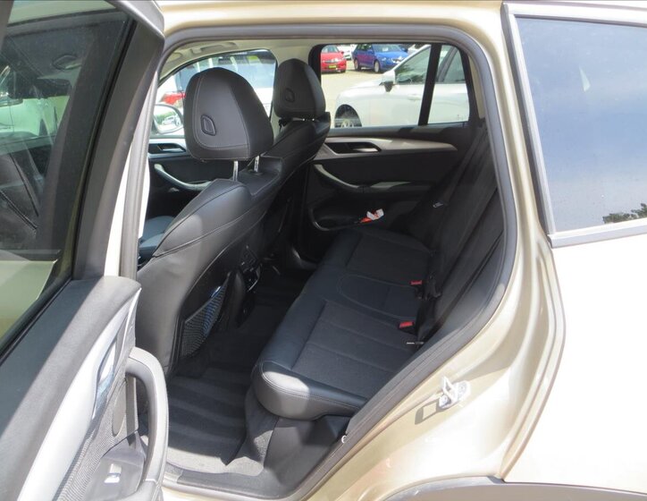 BMW X3 22