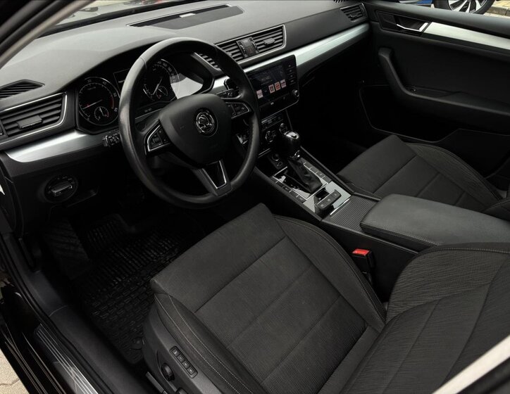 Škoda Superb Sedan / Limuzína 2,0 l 140 kw