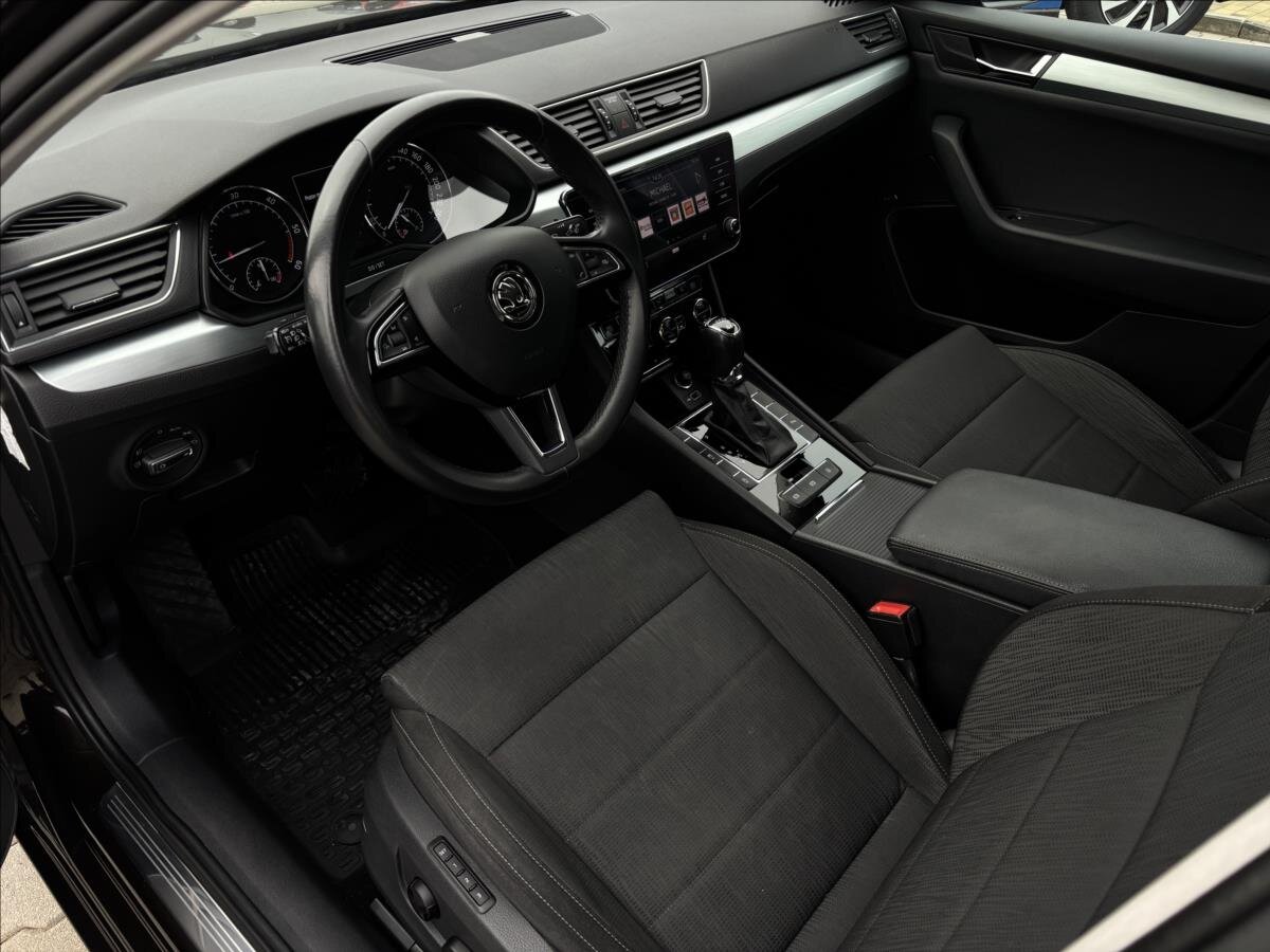 Škoda Superb Sedan / Limuzína 2,0 l 140 kw