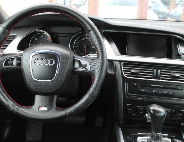 Audi A5 Kupé 3,0 l 176 kw