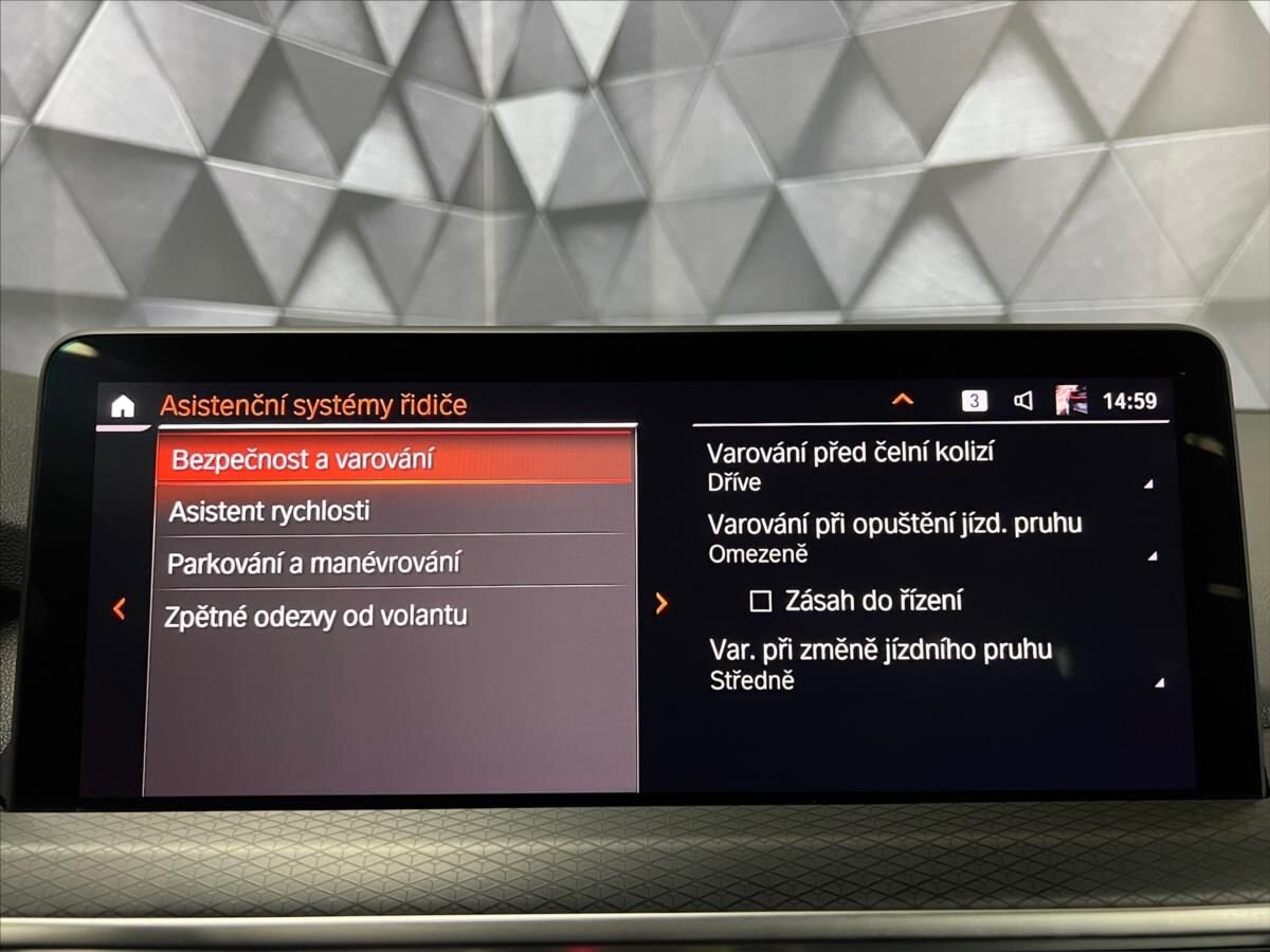 BMW X3 SUV 2,0 l 135 kw