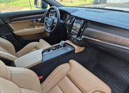Volvo V90 Kombi 2,0 l 145 kw