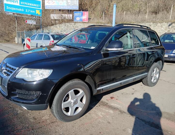 Volkswagen Touareg 4