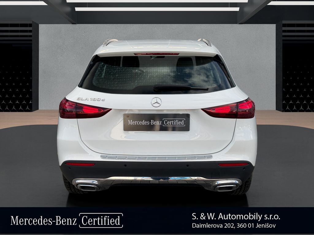 Mercedes-Benz GLA SUV / Terénní 2,0 l 85 kw
