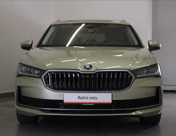 Škoda Superb Kombi 1,5 l 150 kw