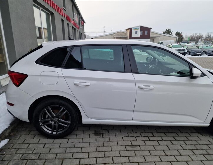 Škoda Scala Hatchback 999,0 70 kw