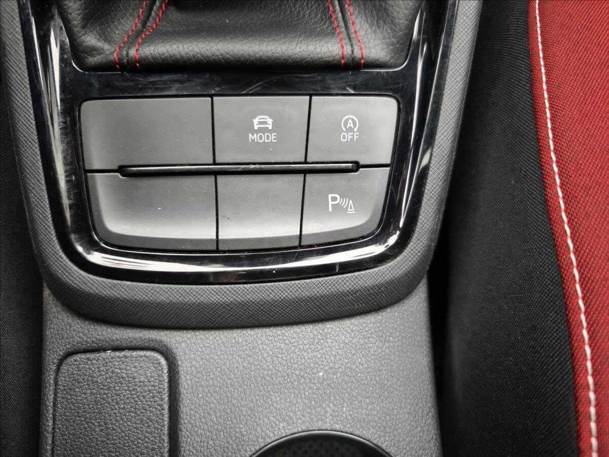 Škoda Scala Hatchback 1,5 l 110 kw