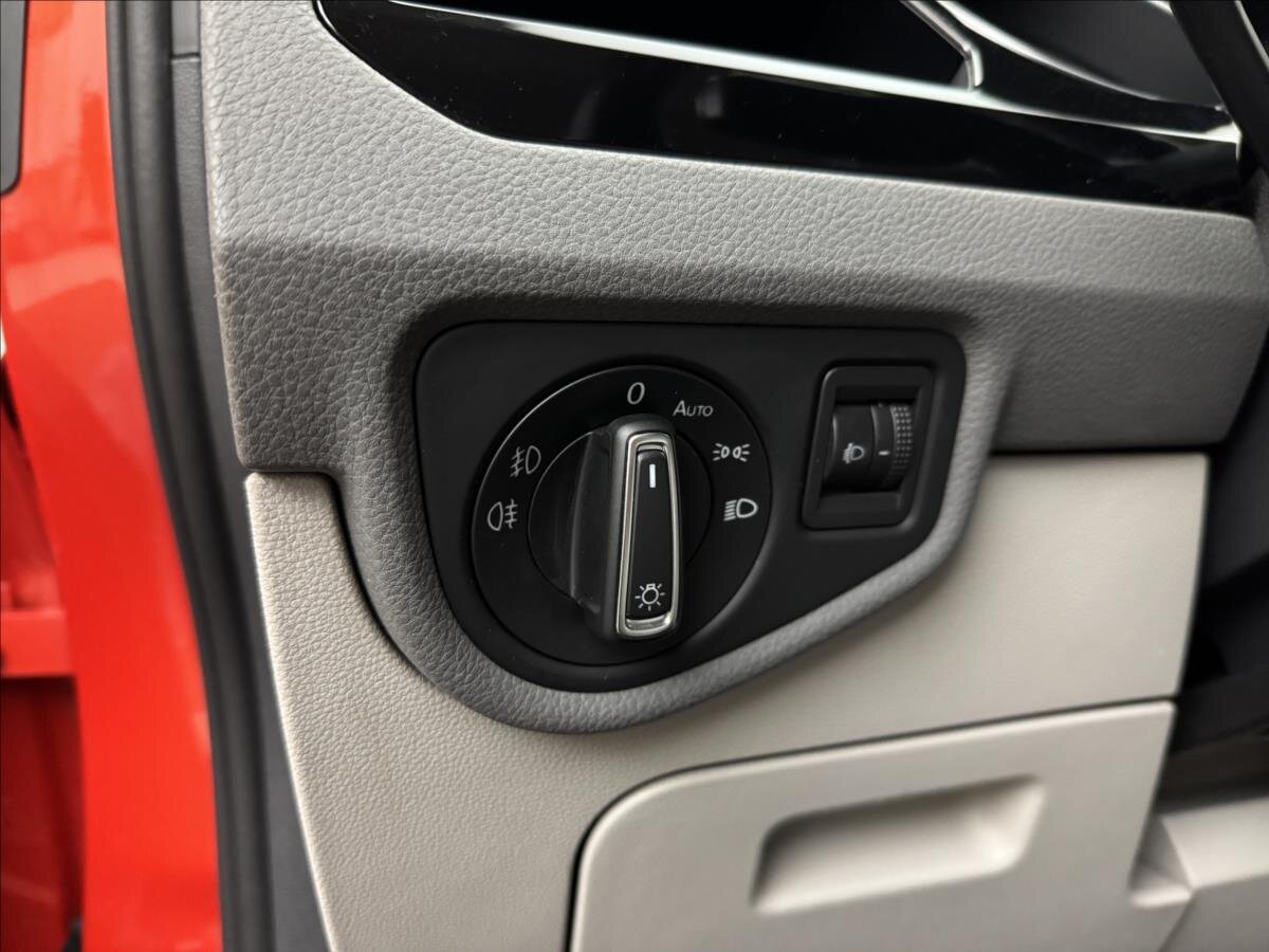 Volkswagen Touran MPV 1,4 l 110 kw