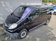 Opel Vivaro VAN / Minibus 2,5 l 107 kw
