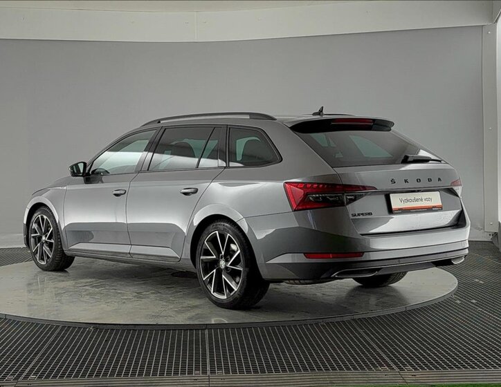 Škoda Superb Kombi 2,0 l 140 kw
