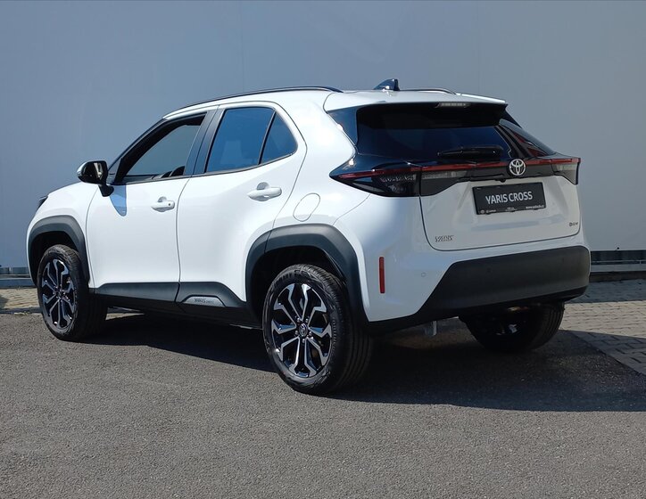 Toyota Yaris Cross SUV / Terénní 1,5 l 68 kw