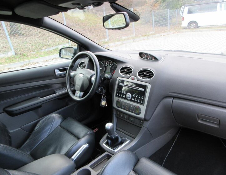 Ford Focus Hatchback 2,5 l 166 kw