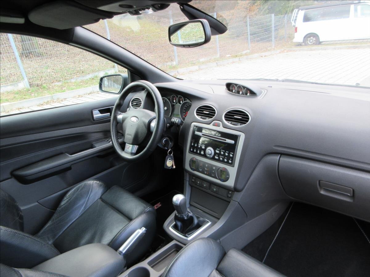 Ford Focus Hatchback 2,5 l 166 kw