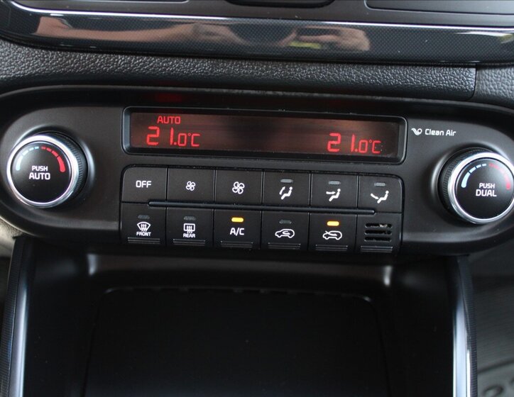 KIA Carens MPV 1,6 l 99 kw