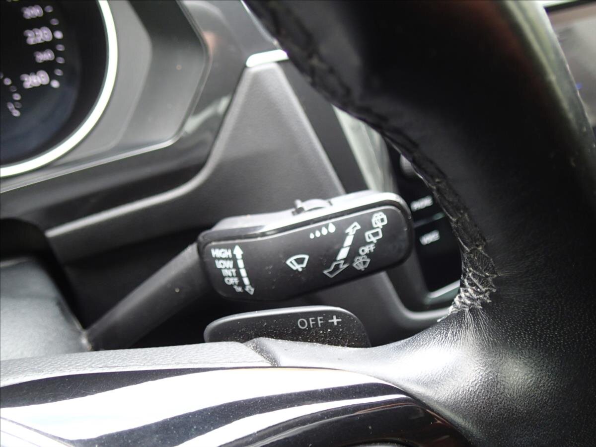 Volkswagen Tiguan SUV / Terénní 2,0 l 110 kw