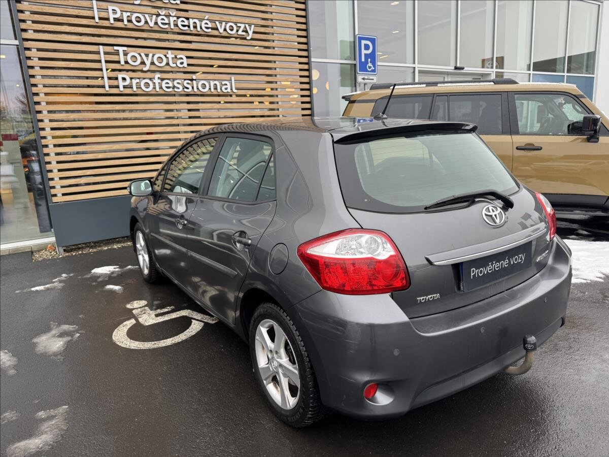 Toyota Auris Hatchback 1,6 l 97 kw