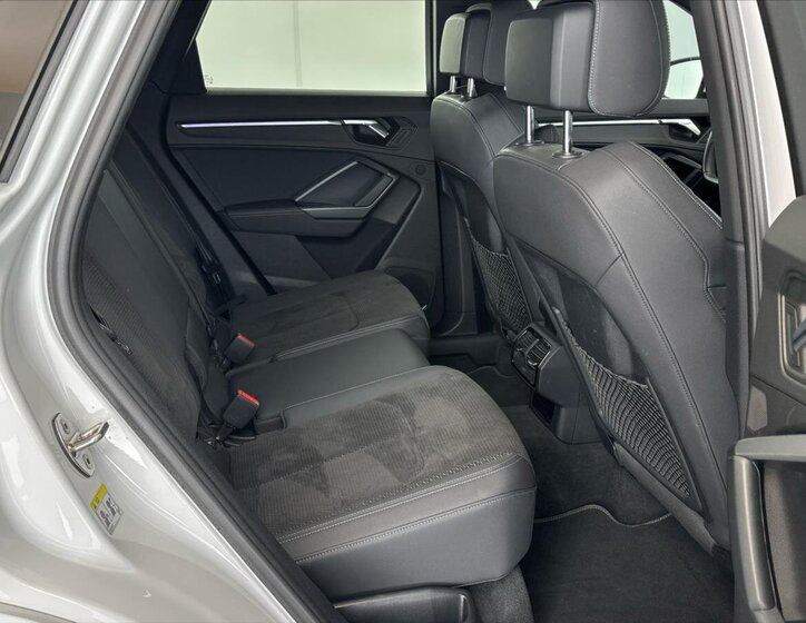 Audi Q3 SUV / Terénní 2,0 l 140 kw