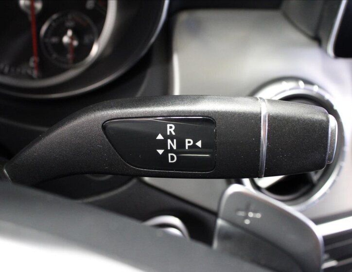 Mercedes-Benz CLA Kombi 2,1 l 100 kw