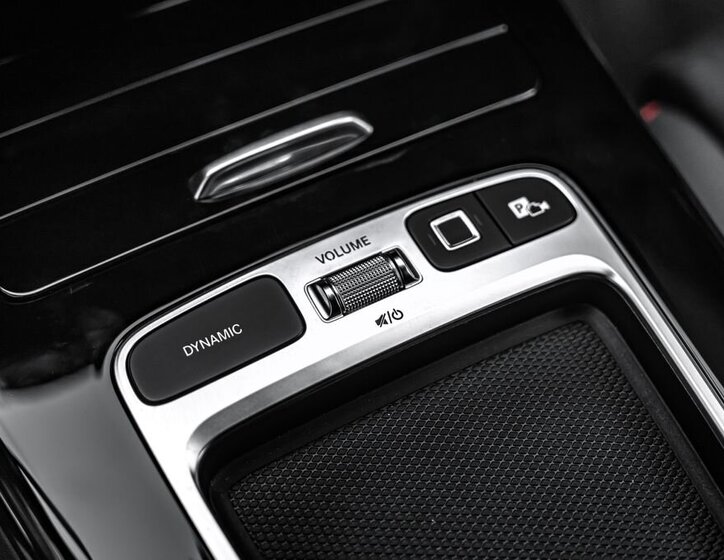 Mercedes-Benz Třídy A Hatchback 2,0 l 310 kw