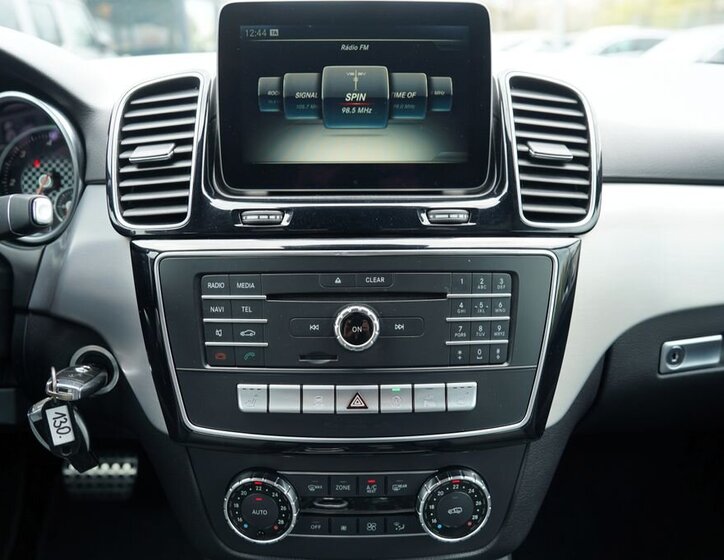 Mercedes-Benz GLE SUV / Terénní 3,0 l 190 kw