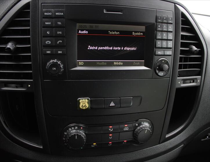 Mercedes-Benz Vito 17