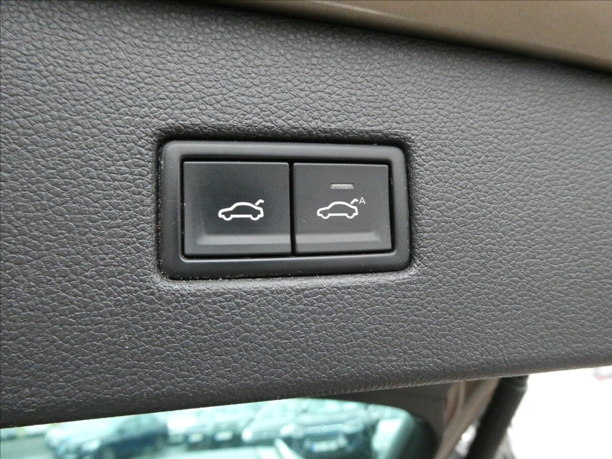 Volkswagen Tiguan SUV / Terénní 2,0 l 110 kw