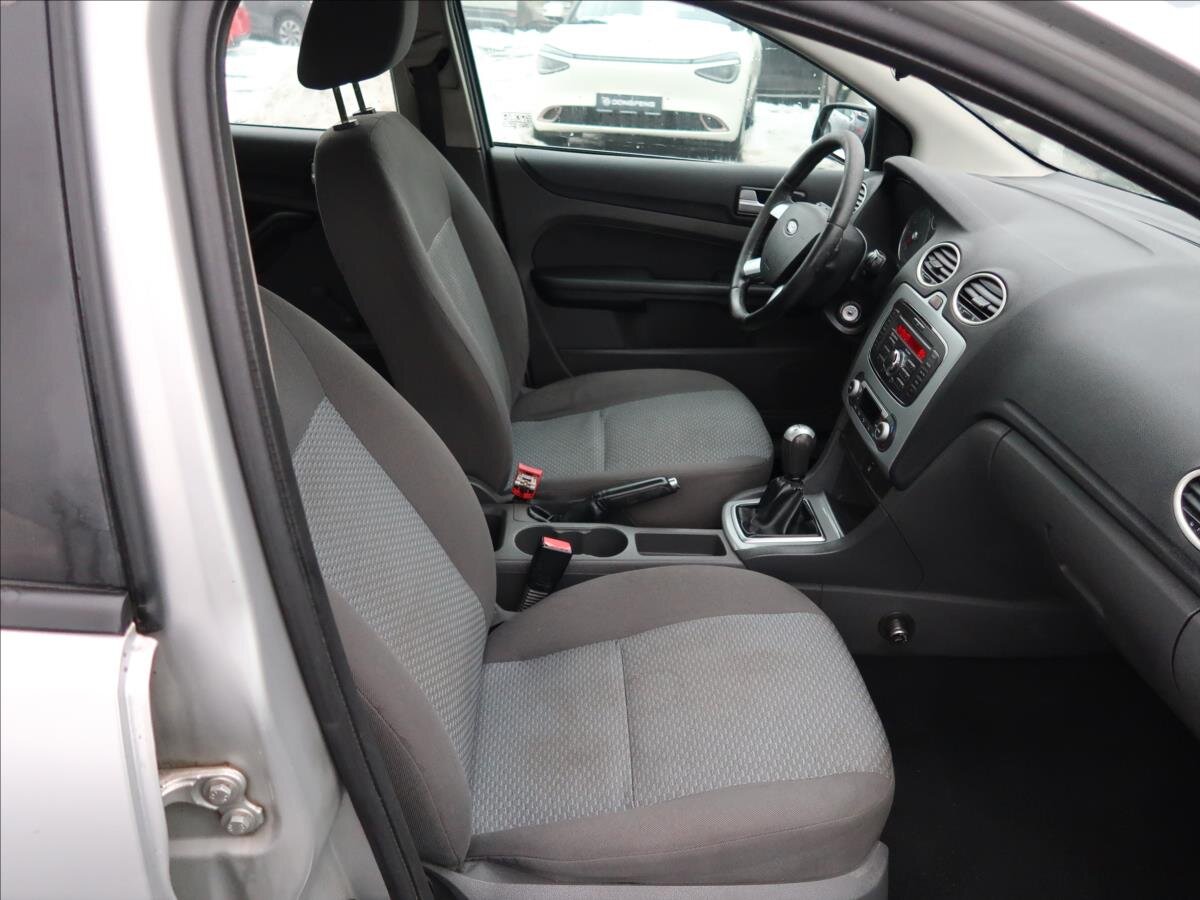 Ford Focus Hatchback 1,6 l 74 kw