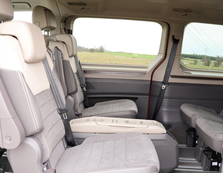 Volkswagen Multivan MPV 2,0 l 110 kw