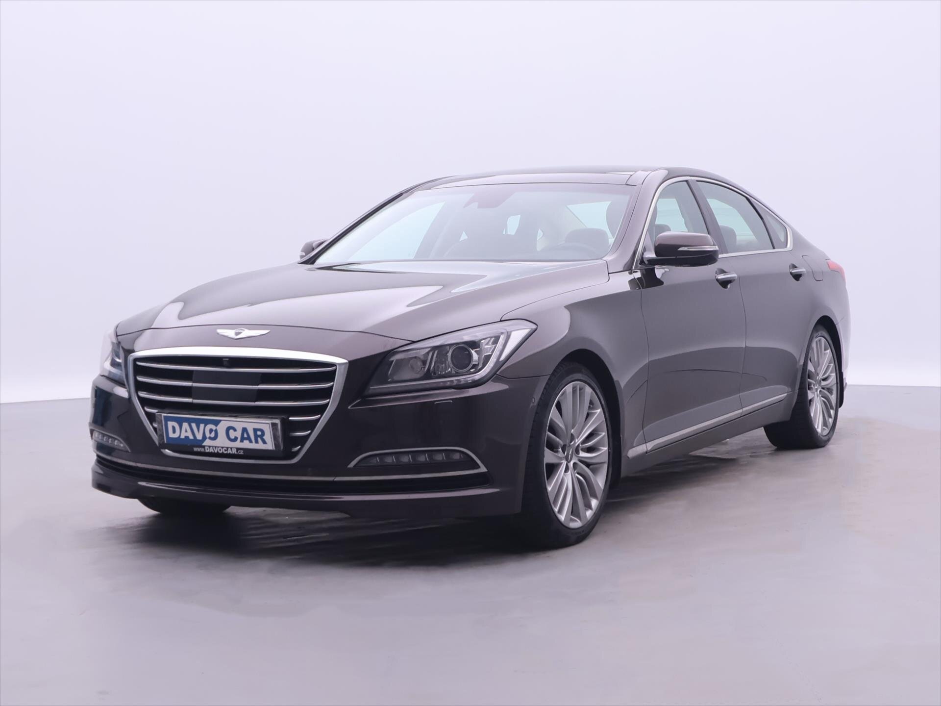 Hyundai Genesis Sedan / Limuzína 3,8 l 232 kw